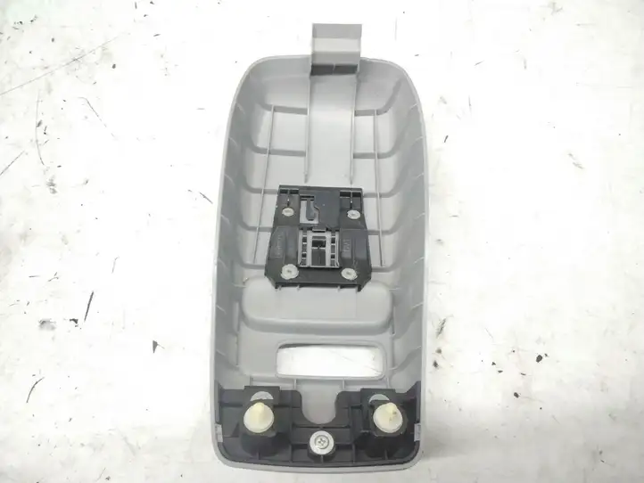 Honda FR-V (2004 - 2009) 83265SJD Накладка ремня безопасности — фото 2