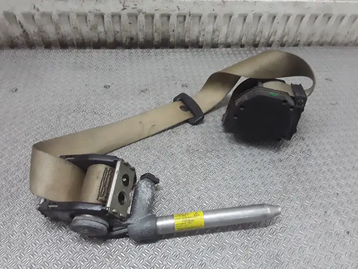 BMW 7 E65 E66 (2001 - 2008)   Задний ремень безопасности