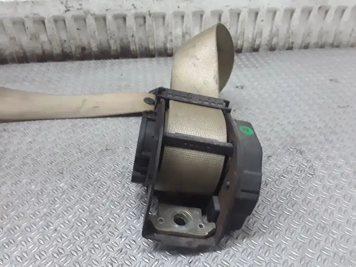 BMW 7 E65 E66 (2001 - 2008)   Задний ремень безопасности