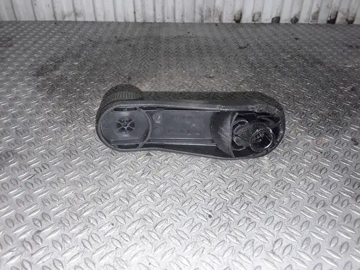 Mercedes-Benz A W169 (2004 - 2012) A1697600002 Ручка стеклоподъемника — фото 3