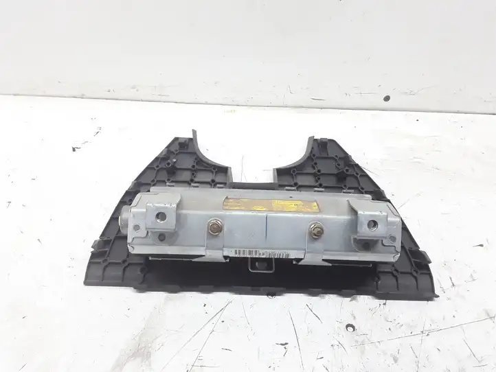 Toyota Corolla Verso AR10 (2004 - 2009) 739970F010 Подушка безопасности пассажира — фото 3