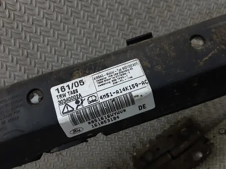 Ford Focus (2005 - 2008) 4M51A14K159AC Боковая подушка безопасности шторка — фото 2