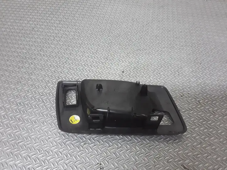 Cadillac CTS (2002 - 2007)  2575296 Другая деталь отделки пере́дней дверей