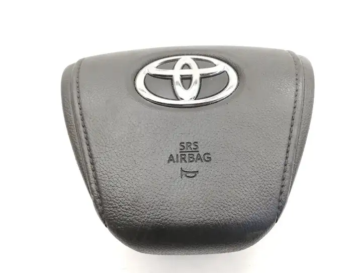 Toyota Avensis T270 (2015 - 2018) TG10A01003 Подушка безопасности руля — фото 1
