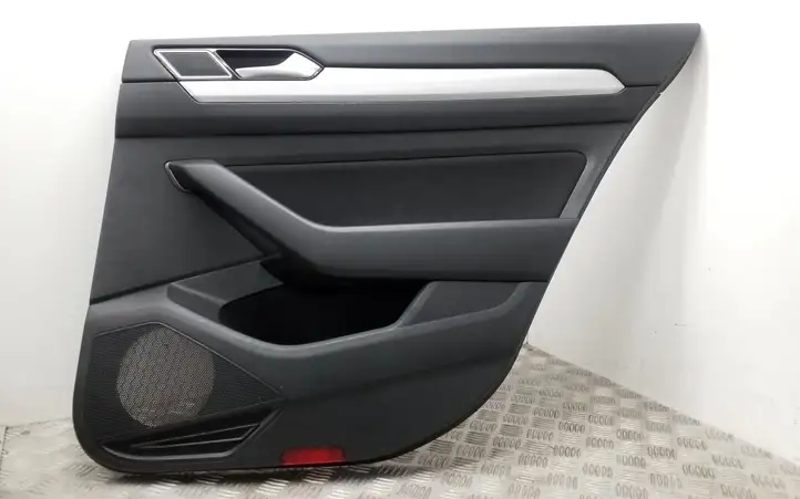 Volkswagen PASSAT B8 (2015 - ) 3G5867212 Обшивка задней двери — фото 1