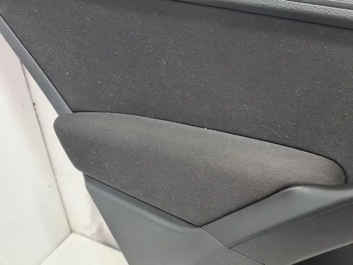 Volkswagen Tiguan (2007 - 2011) 5N0839113 Обшивка задней двери — фото 3