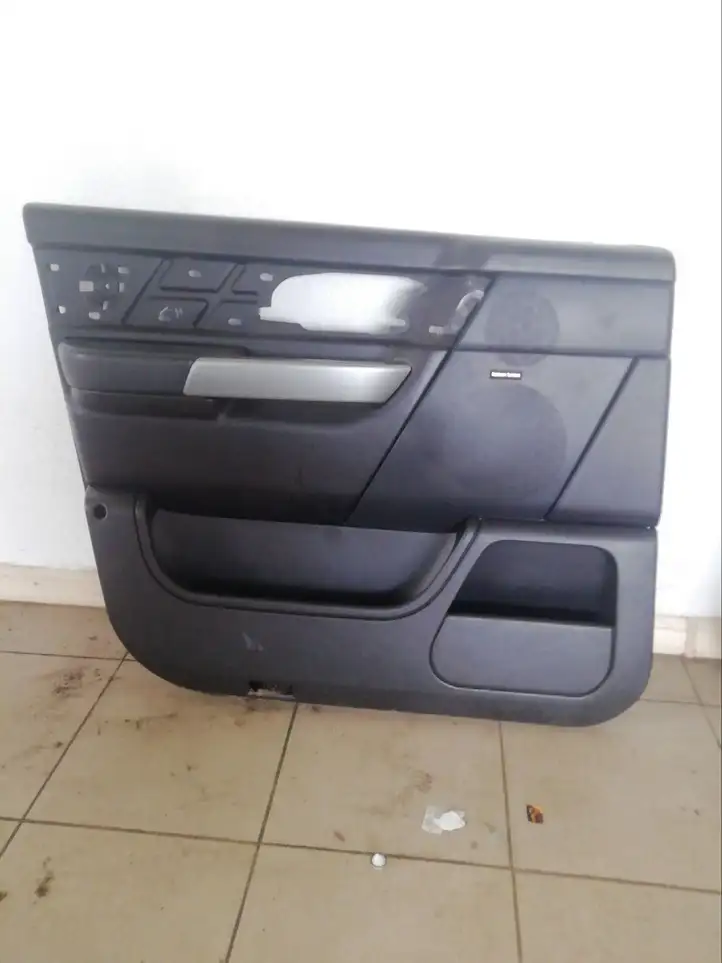 Land Rover Range Rover Sport L320 (2005 - 2009) EJB50051XXL Обшивка задней двери — фото 2