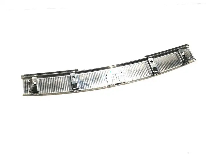 Volkswagen Touareg I (2002 - 2010) 7L6863459B Отделка порога багажника — фото 3
