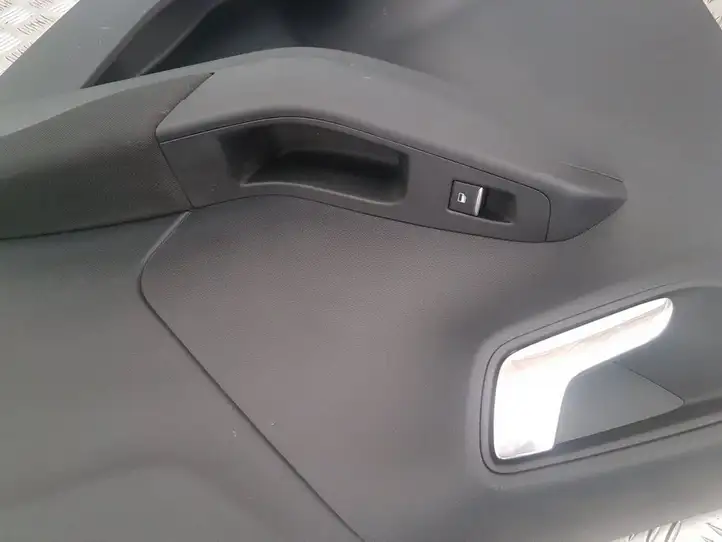 Ford Puma (2019 - ) L1TBS27454A Обшивка задней двери — фото 5