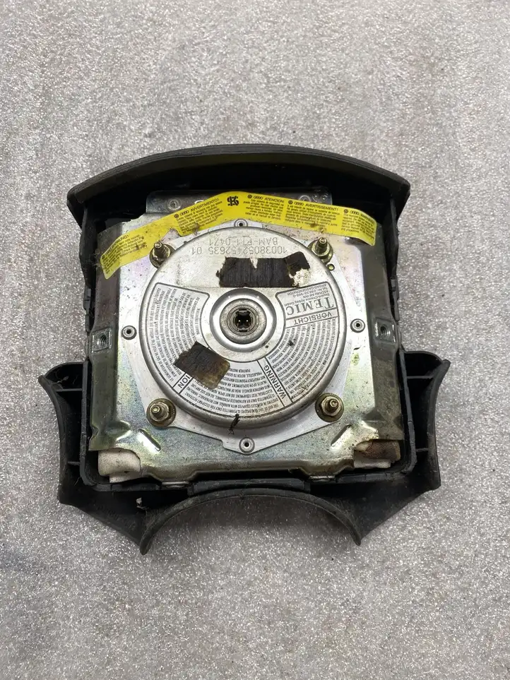 Volkswagen Polo (2001 - 2005) 3A0880201B Подушка безопасности руля — фото 2