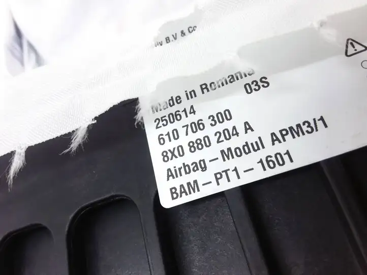Audi A1 (2010 - 2014) 8X0880204A Подушка безопасности пассажира — фото 3