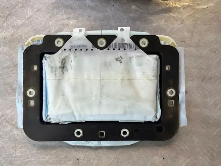 Renault Scenic III - Grand scenic III (2009 - 2016) 985258381R Подушка безопасности пассажира — фото 1