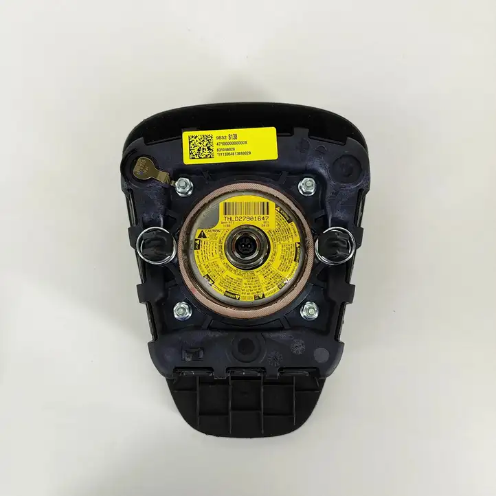 Opel Mokka (2012 - 2016) 95328138 Подушка безопасности руля — фото 4