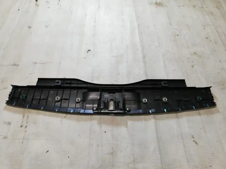 Honda Accord (2008 - 2016) 84640TL4G0 Отделка порога багажника — фото 5