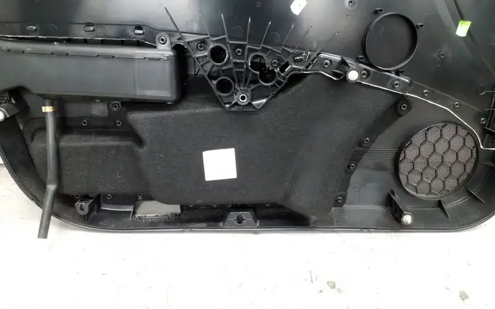 Skoda Superb B8 (3V) (2015 - 2023) 3V2867014A Обшивка передней двери — фото 10