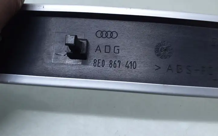 Audi A4 S4 B6 8E 8H (2000 - 2006) 8E0867410 Декоративная накладка передней двери — фото 3