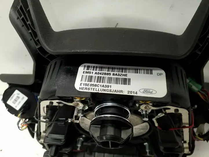 Ford Focus (2011 - 2015) EM51A042B85 Подушка безопасности руля — фото 2