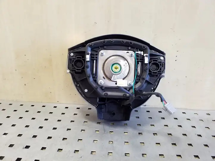 Nissan Qashqai (2010 - 2013) 98510BR26D Подушка безопасности руля — фото 4