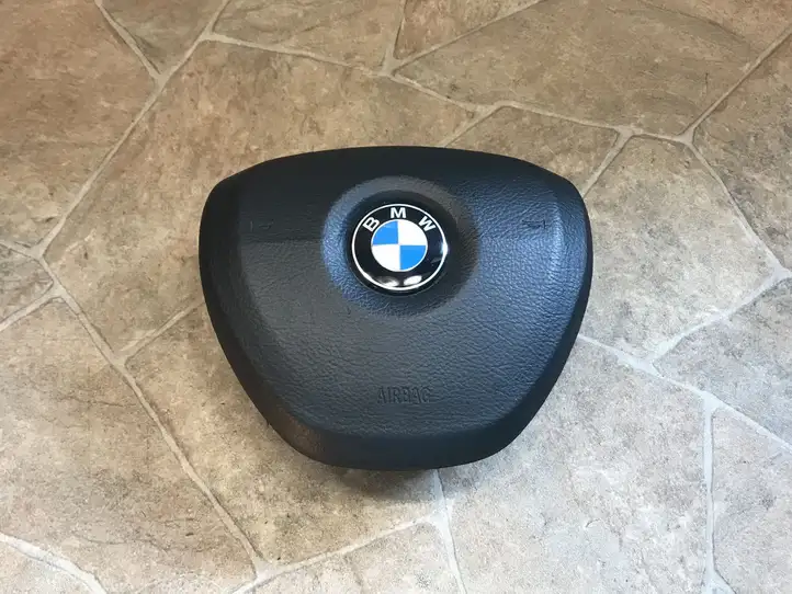 BMW 7 F01 (2008 - 2016) 32677829605 Подушка безопасности руля — фото 1