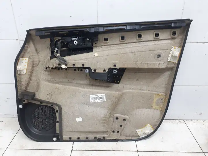 Opel Zafira B (2006 - 2008) 13189256 Обшивка передней двери — фото 2