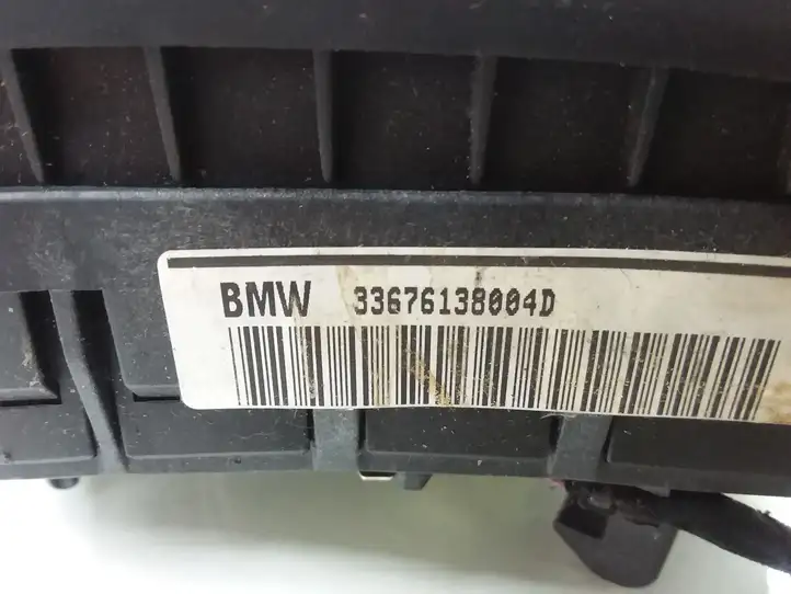 BMW 5 E60 E61 (2004 - 2010)  6138004 Подушка безопастности руля