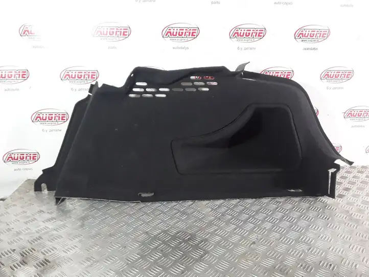 Audi A4 (2011 - 2015)   Нижний отделочный щит бока багажника