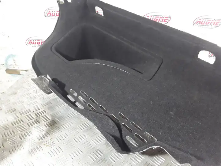 Audi A4 (2011 - 2015)   Нижний отделочный щит бока багажника