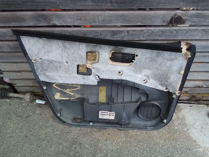 Toyota Prius (XW20) (2003 - 2009) 777727700 Обшивка передней двери — фото 4