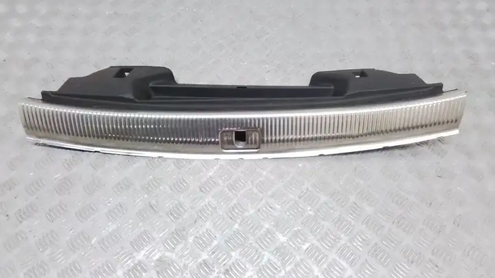 Audi Q5 SQ5 (2008 - 2012) 8R0864513C Отделка порога багажника — фото 1