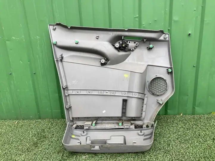 Volkswagen Crafter (2006 - 2016) 9067270171 Обшивка передней двери — фото 2