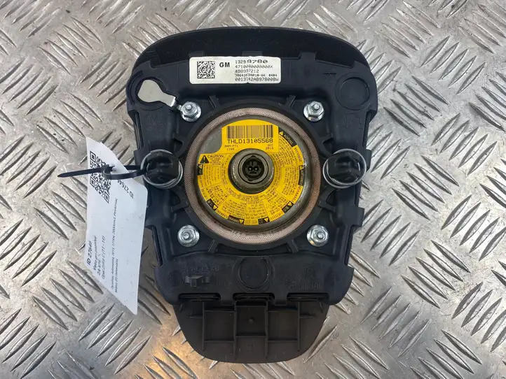 Opel Zafira C (2014 - 2016) 13299780 Подушка безопасности руля — фото 4