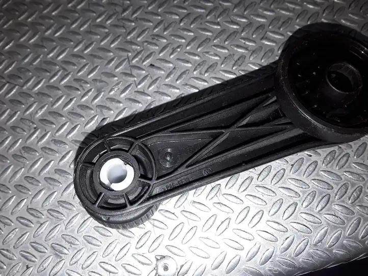 Volkswagen PASSAT B6 (2005 - 2010) 6Q0837581A Ручка стеклоподъемника — фото 2