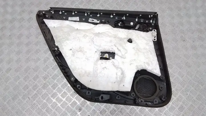Volkswagen PASSAT B7 USA (2012 - 2016) 561867212 Обшивка задней двери — фото 8