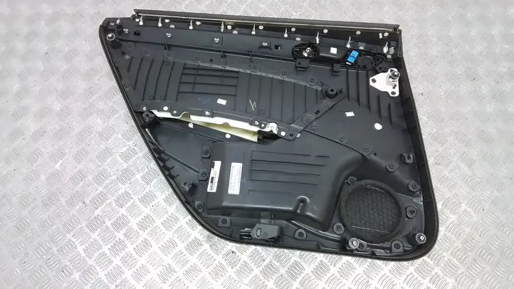 Volkswagen PASSAT B7 USA (2012 - 2016) 561867212 Обшивка задней двери — фото 6