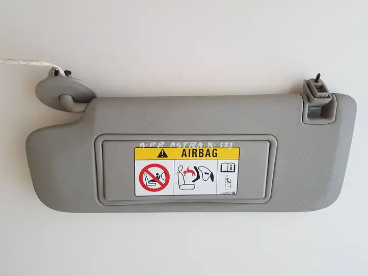 Opel Astra K (2015 - 2020) 39046131 Солнцезащитный козырек — фото 4