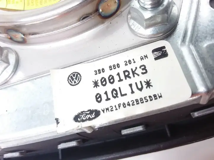 Volkswagen Sharan (2000 - 2003) 3B0880201AN Подушка безопасности руля — фото 3