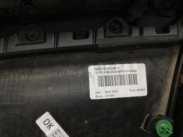 Honda Civic IX (2011 - 2017) 83550TV1BE010 Обшивка передней двери — фото 6