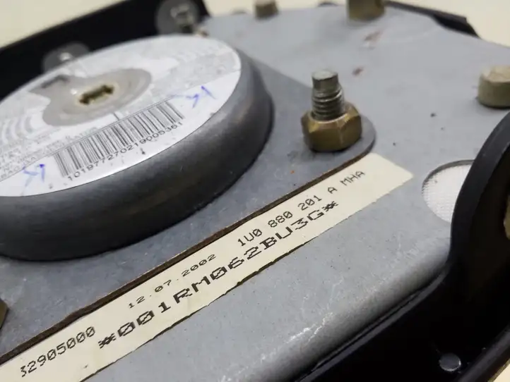 Skoda Octavia Mk1 (1U) (1996 - 2004)  1U0880201A Подушка безопастности руля