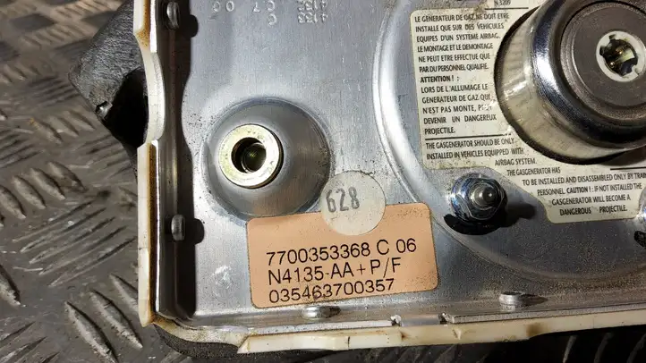 Renault Master II (1998 - 2003) 7700353368C Подушка безопасности руля — фото 3