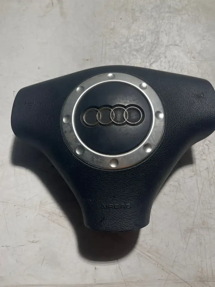 Audi TT Mk1 (2003 - 2006) Подушка безопасности руля — фото 1