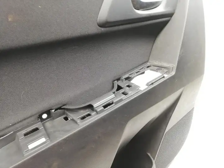 Toyota Auris E180 (2012 - 2018) 6778802110 Обшивка задней двери — фото 2