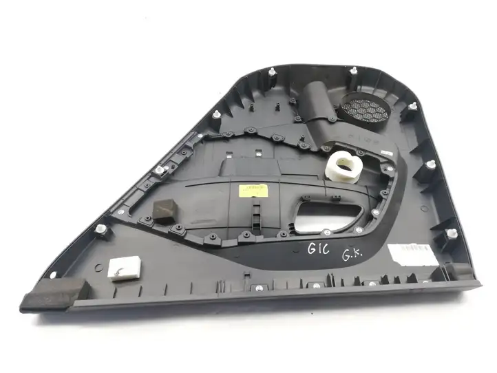 Kia Rio (2011 - 2015) 833301W000 Обшивка задней двери — фото 3