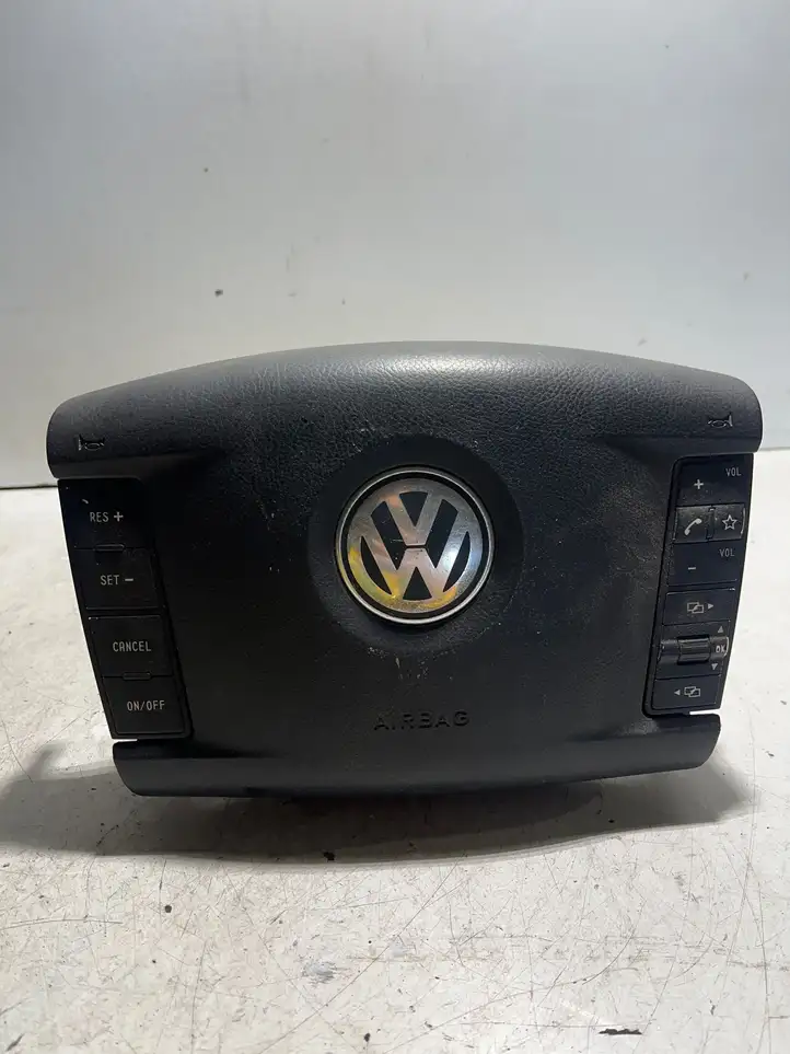 Volkswagen Touareg I (2002 - 2010) 7l6880201ct Подушка безопасности руля — фото 1