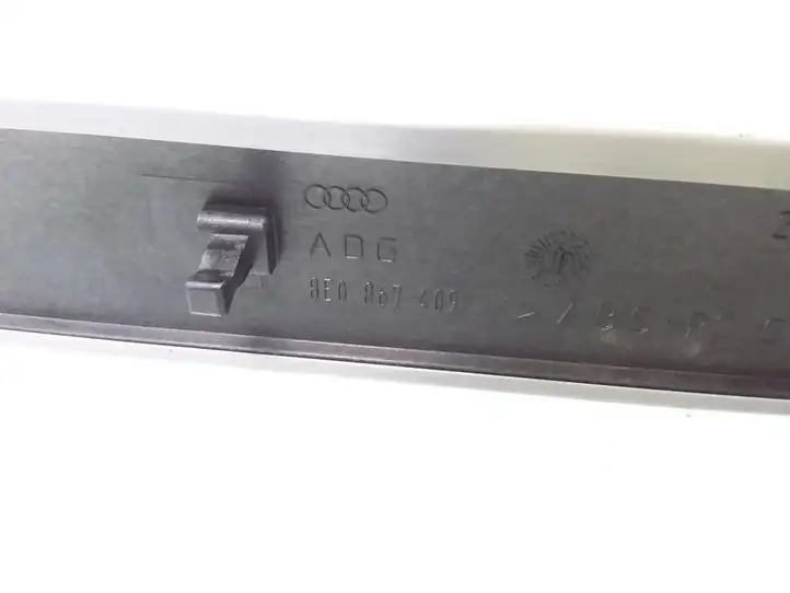 Audi A4 S4 B7 8E 8H (2004 - 2009) 8E0867409 Декоративная накладка передней двери — фото 5