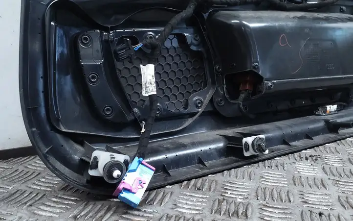 Audi A6 S6 C6 4F (2004 - 2008) 4F1867105A Обшивка передней двери — фото 18
