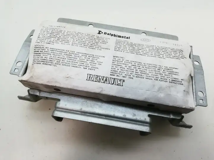 Renault Clio III (2005 - 2012)  PB15100140 Подушка безопастности пассажира