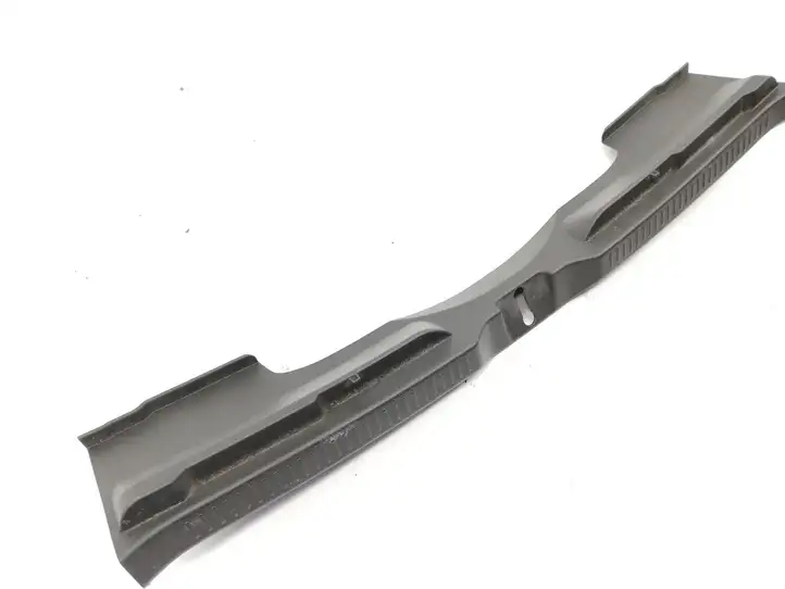 Toyota Verso (2012 - 2015) 647160F020 Отделка порога багажника — фото 2