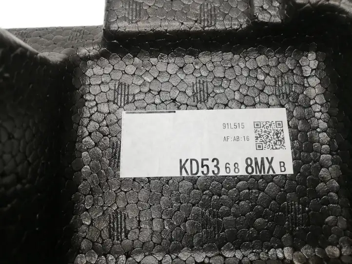 (2012 - 2015) KD53688MX Прочая отделка багажника — фото 4