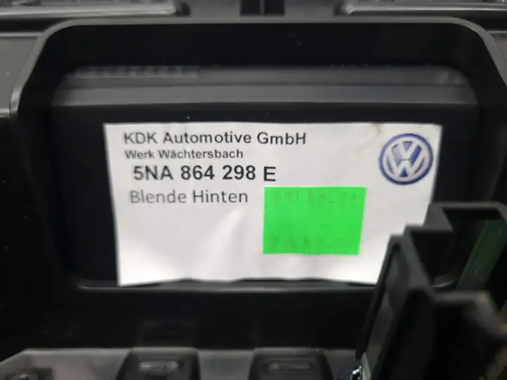 Volkswagen Tiguan (2020 - 2024) 5NA864298E Другая деталь консоли (туннеля) — фото 4