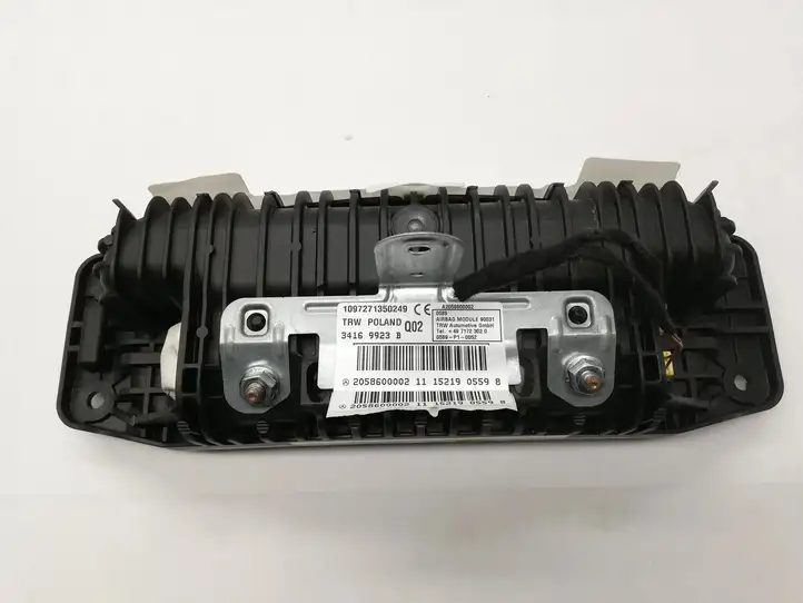 Mercedes-Benz C W205 (2014 - 2021) A2058600002 Подушка безопасности пассажира — фото 2